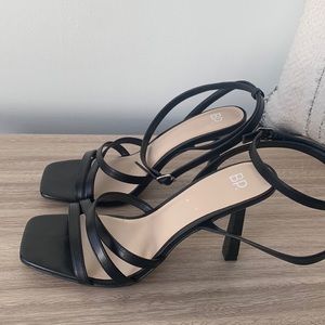Nordstrom BP Karla Black Strappy Leather Heels! Size 8.5
